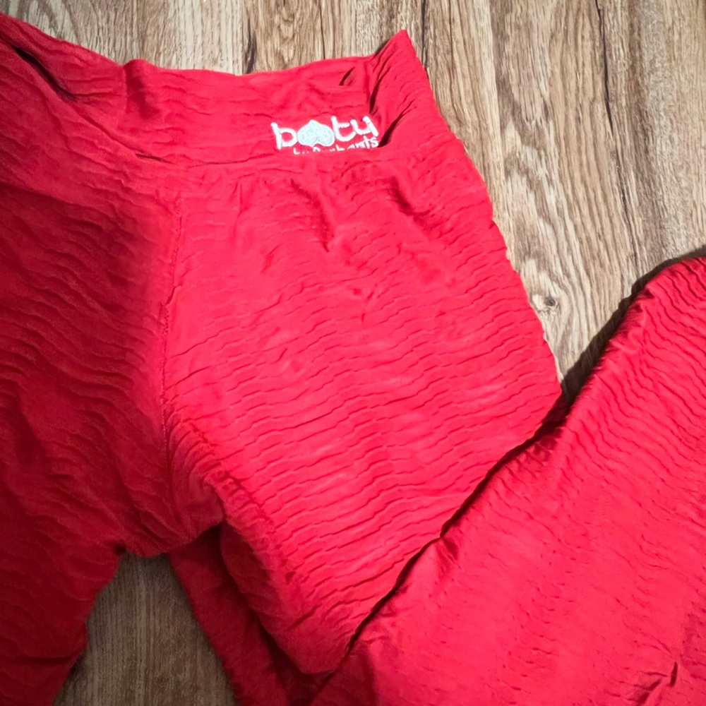 Red Booty by Brabants leggings